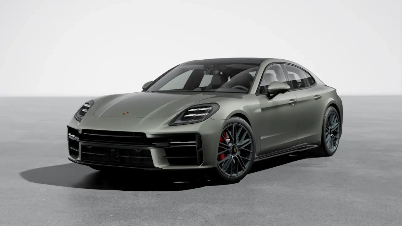 2026 Porsche Panamera - Image 9 of 31