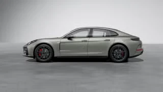 2026 Porsche Panamera - Image 10 of 31