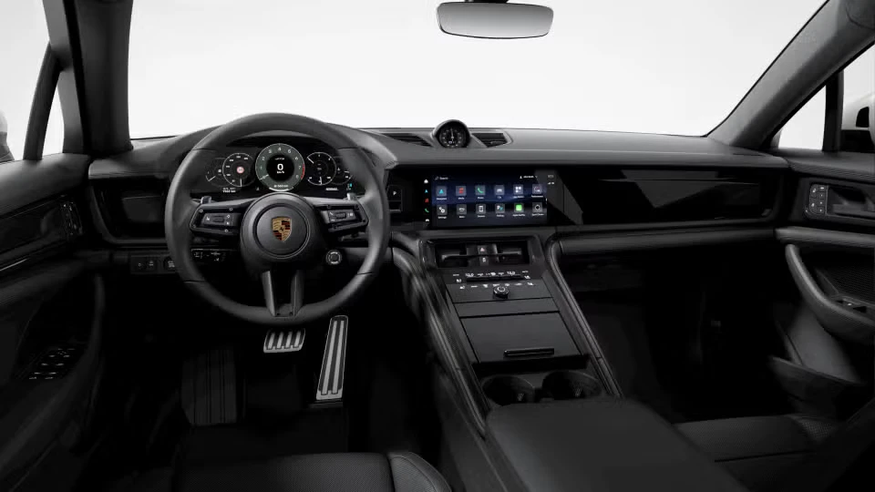 2026 Porsche Panamera - Image 28 of 31