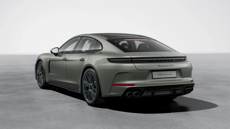 2026 Porsche Panamera - Image 24 of 31