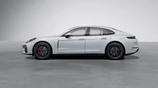 2026 Porsche 976 Panamera - Image 9 of 31