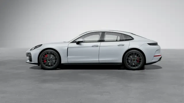 2026 Porsche 976 Panamera - Image 14 of 31