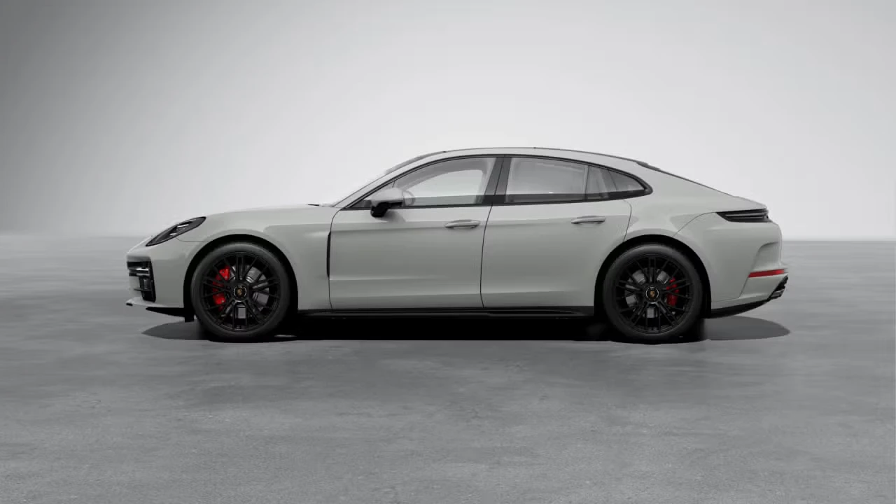 2026 Porsche Panamera - Image 12 of 31