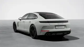2026 Porsche Panamera - Image 21 of 31