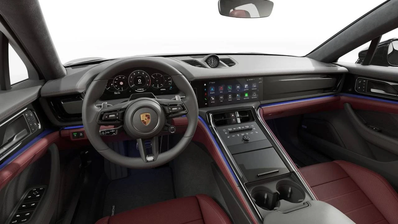 2026 Porsche 976 Panamera - Image 4 of 5