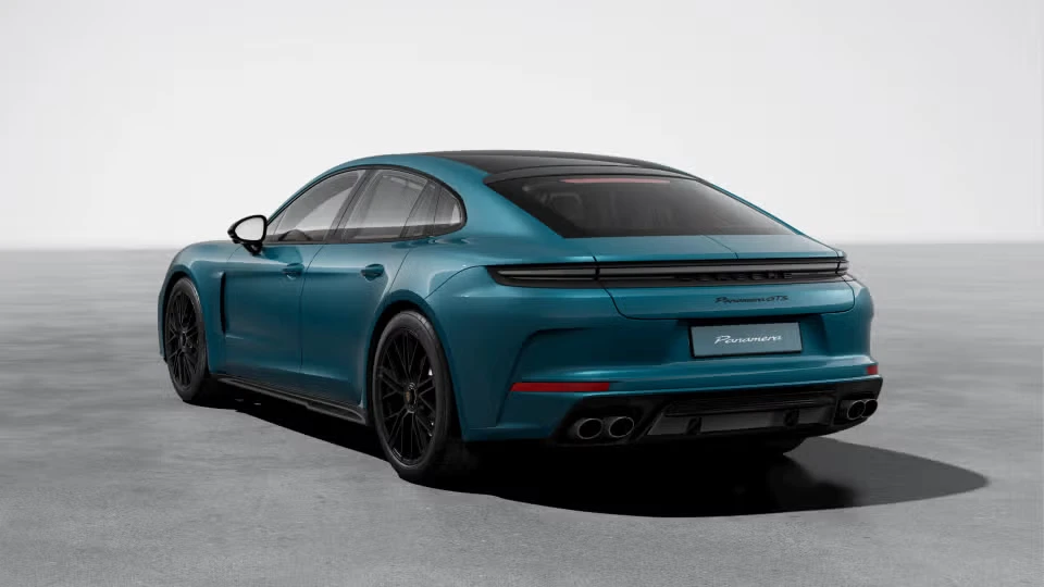 2026 Porsche Panamera - Image 19 of 31