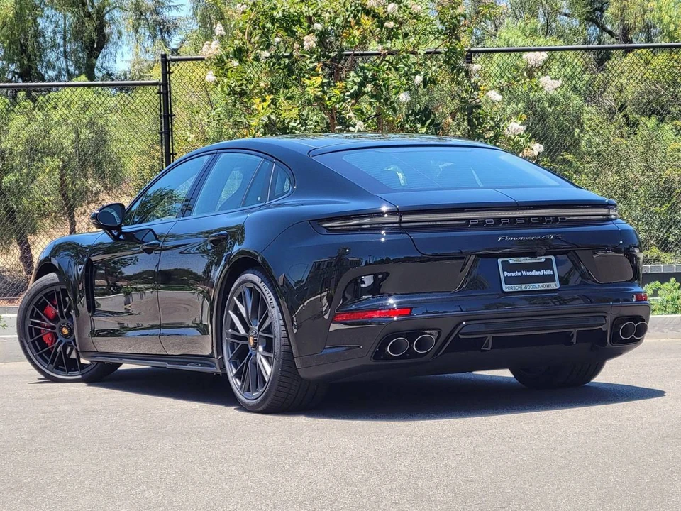 2026 Porsche Panamera - Image 3 of 5