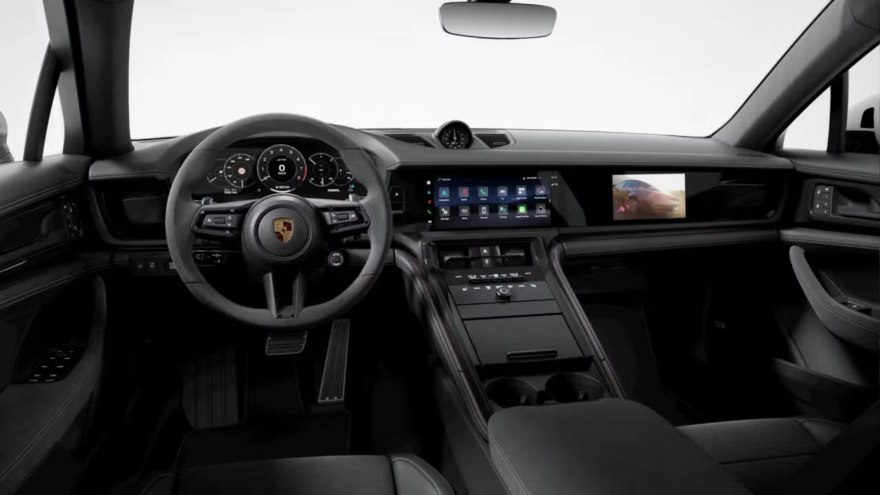 2026 Porsche Panamera - Image 28 of 30