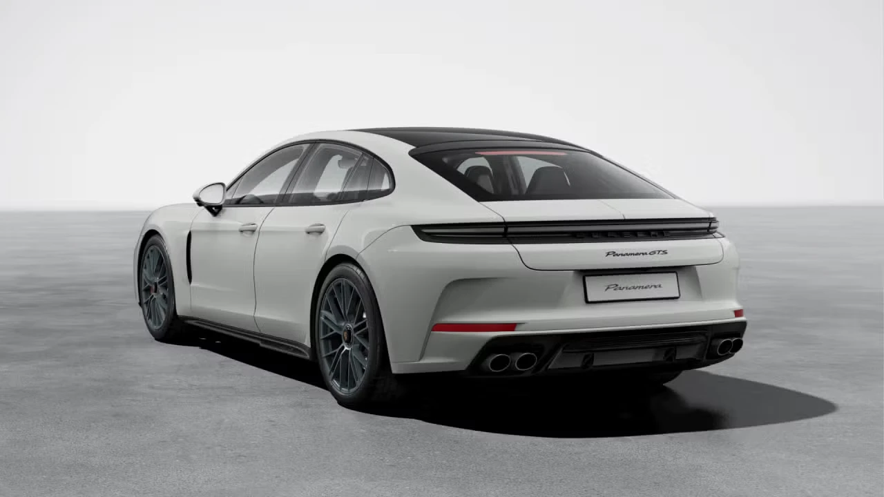 2026 Porsche Panamera - Image 20 of 30