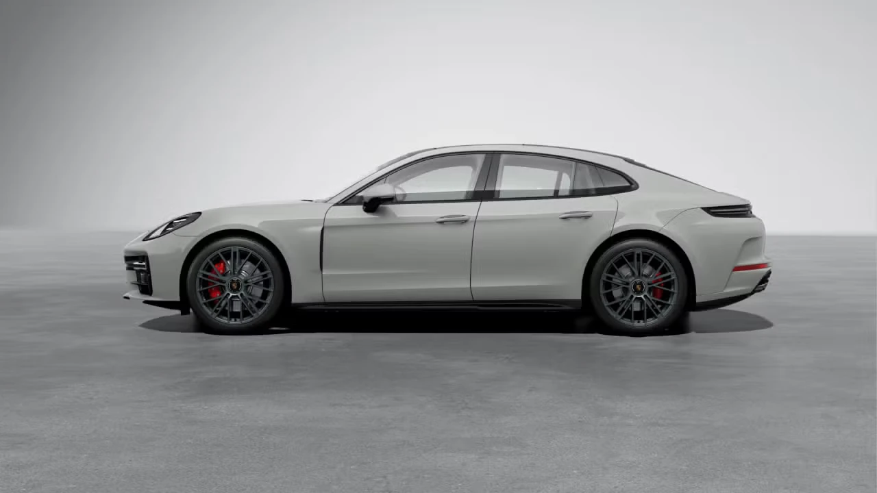 2026 Porsche Panamera - Image 12 of 30