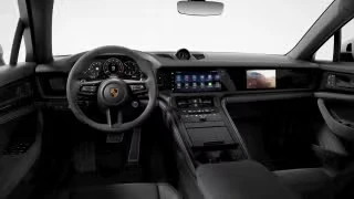 2026 Porsche Panamera - Image 25 of 30