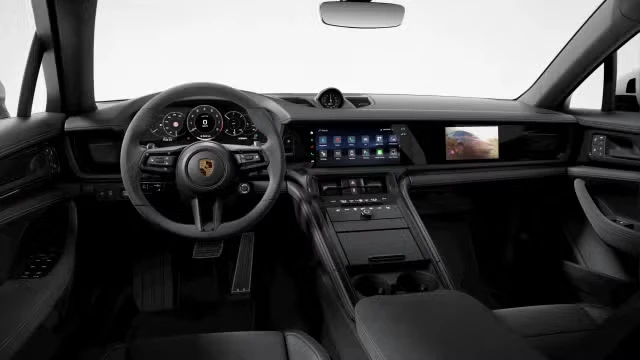 2026 Porsche Panamera - Image 26 of 30