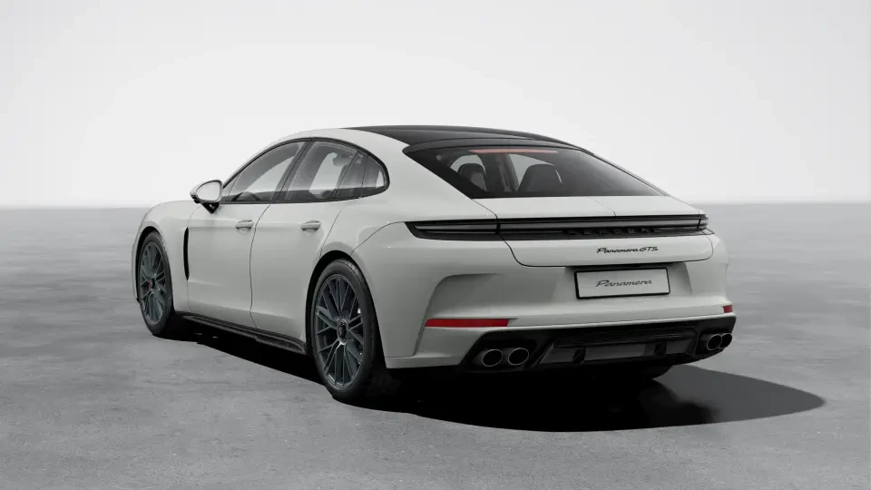 2026 Porsche Panamera - Image 23 of 30