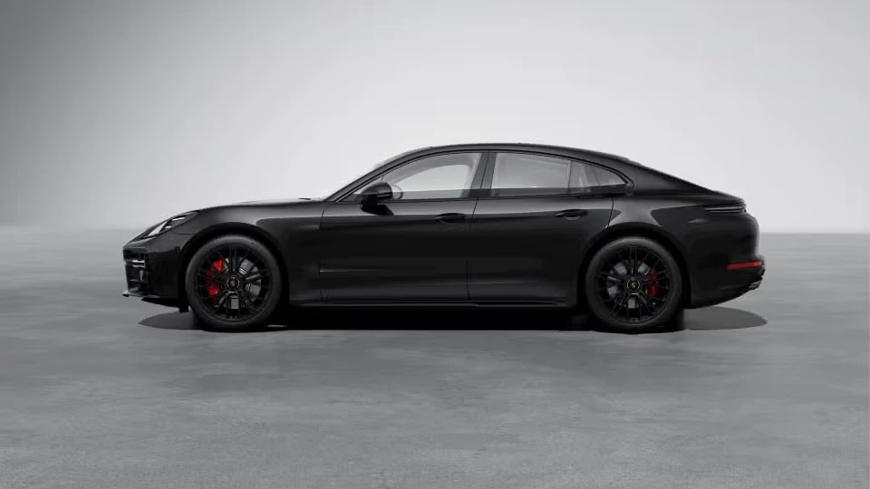 2026 Porsche Panamera - Image 11 of 30