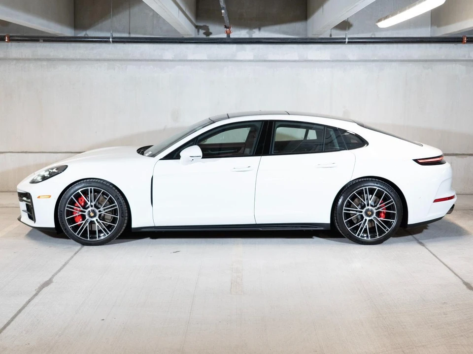 2026 Porsche Panamera - Image 2 of 30