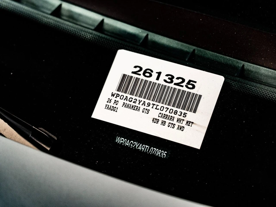 2026 Porsche Panamera - Image 30 of 30