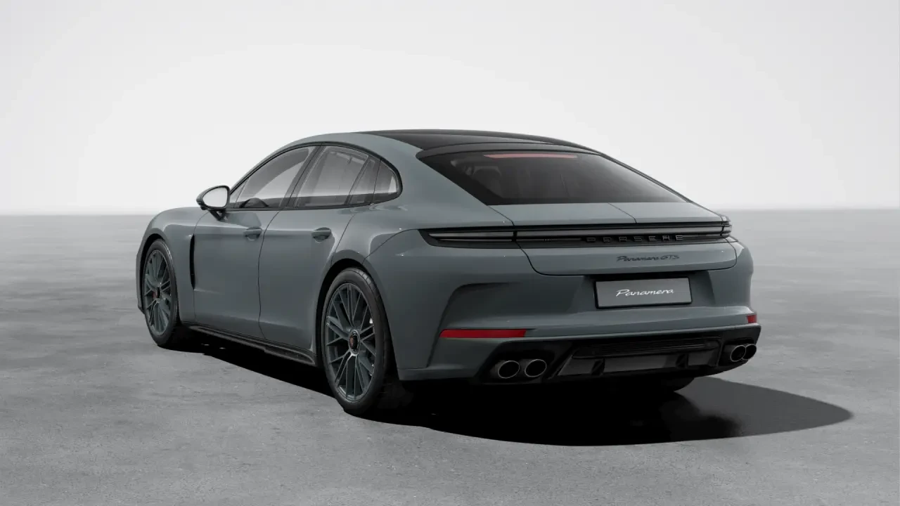 2026 Porsche Panamera - Image 24 of 31