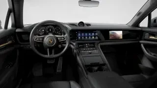 2026 Porsche Panamera - Image 29 of 31
