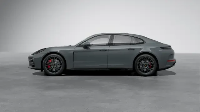 2026 Porsche Panamera - Image 14 of 31