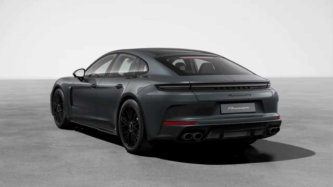 2026 Porsche Panamera - Image 20 of 31