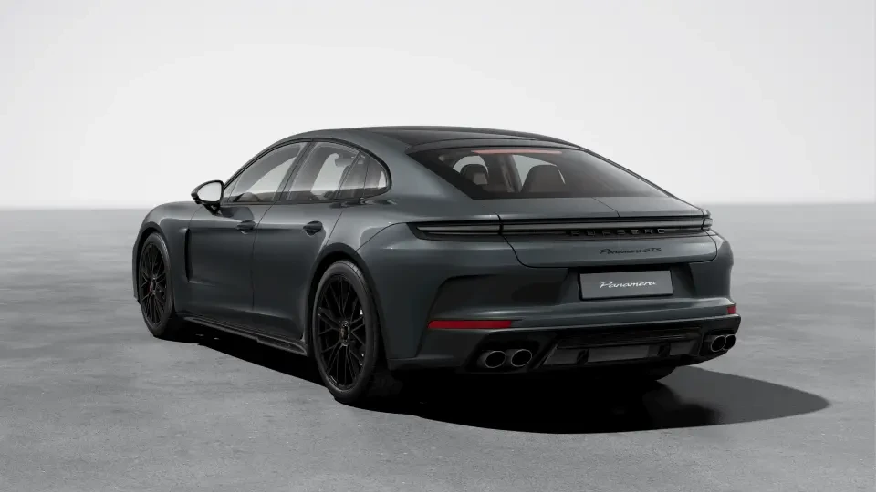 2026 Porsche Panamera - Image 23 of 31