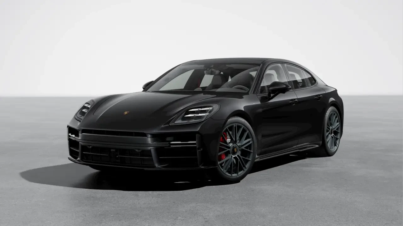 2026 Porsche Panamera - Image 8 of 31