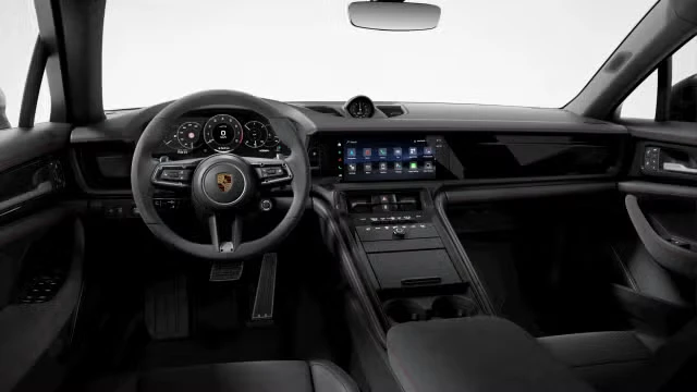 2026 Porsche Panamera - Image 26 of 31
