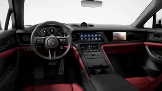 2026 Porsche Panamera - Image 25 of 31