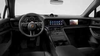 2026 Porsche Panamera - Image 25 of 30