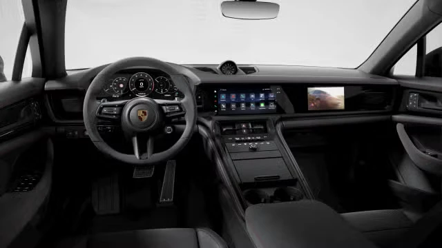 2026 Porsche Panamera - Image 26 of 30