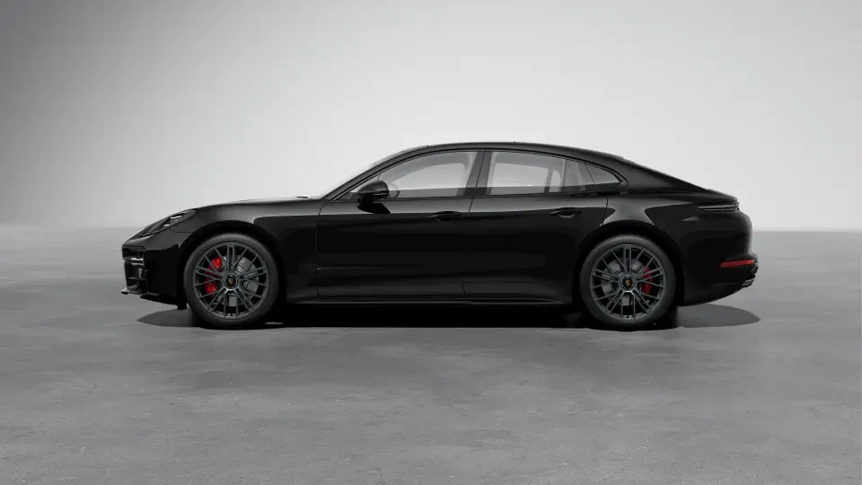 2026 Porsche Panamera - Image 15 of 30
