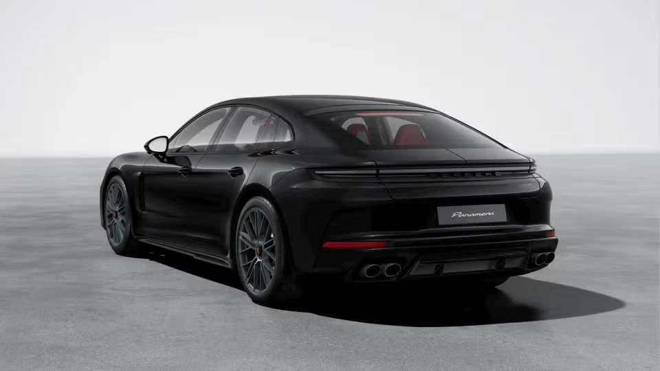 2026 Porsche Panamera - Image 19 of 31