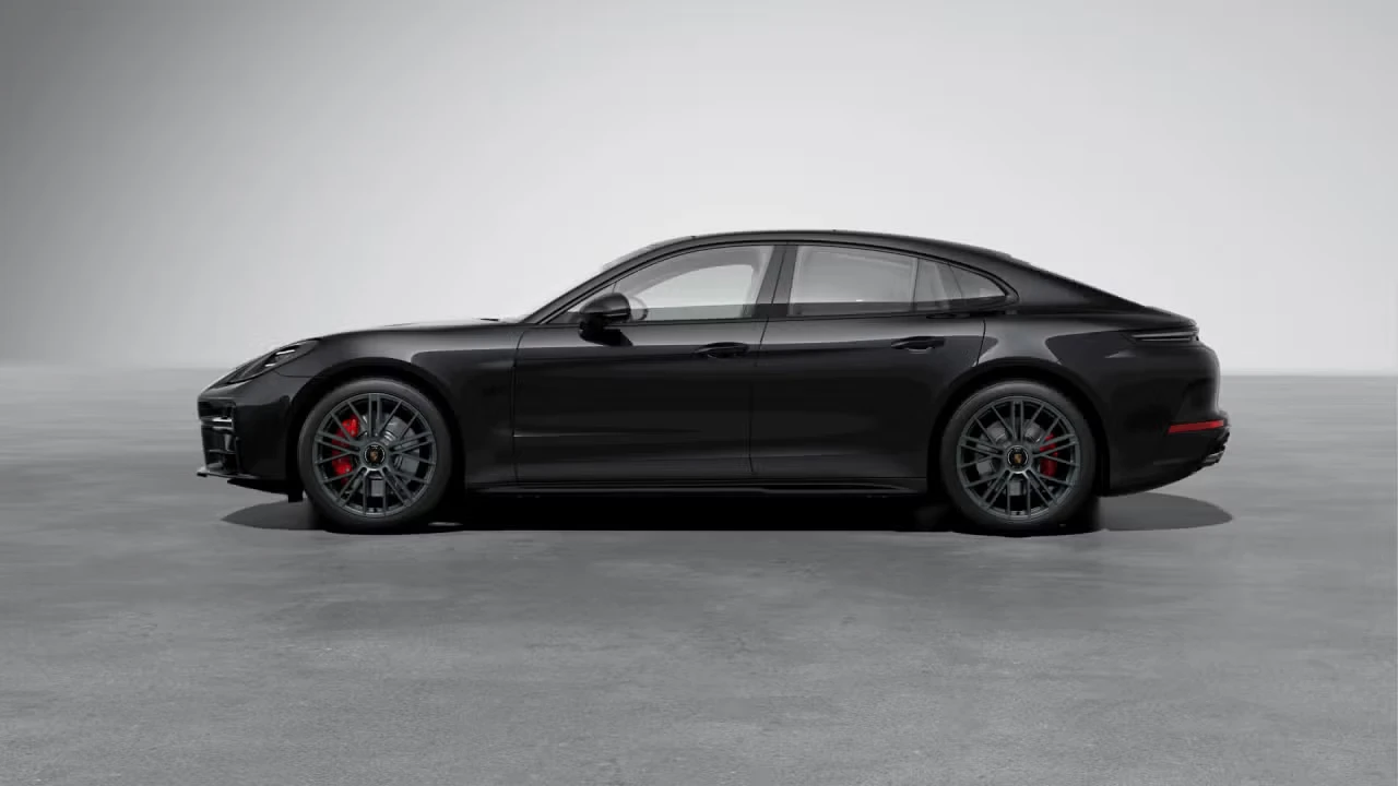 2026 Porsche Panamera - Image 12 of 31