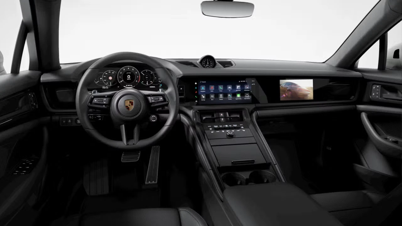 2026 Porsche Panamera - Image 28 of 31
