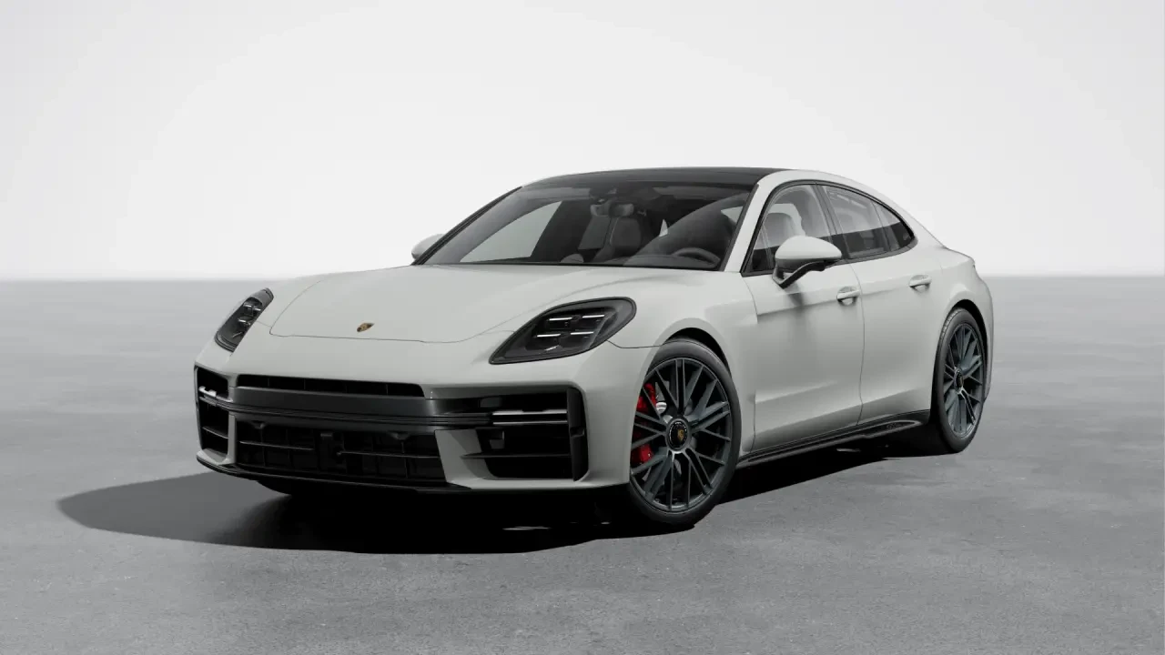 2026 Porsche Panamera - Image 8 of 31