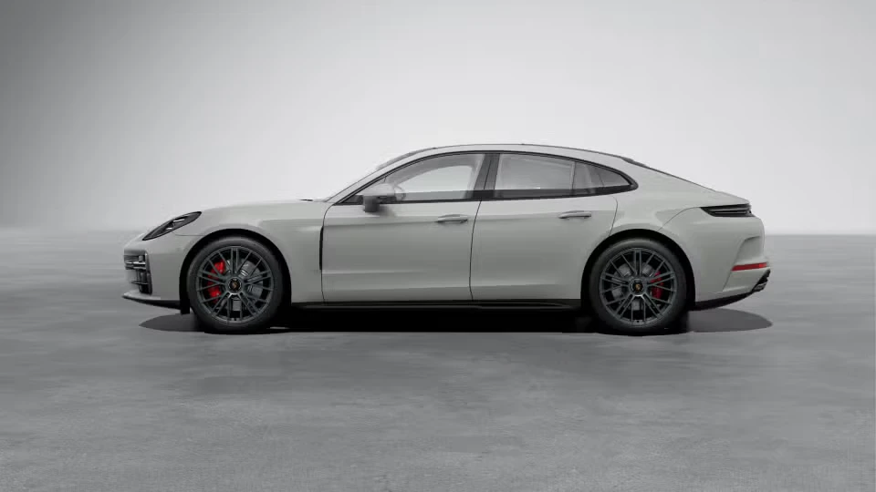 2026 Porsche Panamera - Image 11 of 31