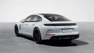 2026 Porsche Panamera - Image 17 of 31