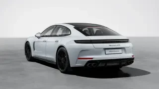 2026 Porsche Panamera - Image 21 of 31