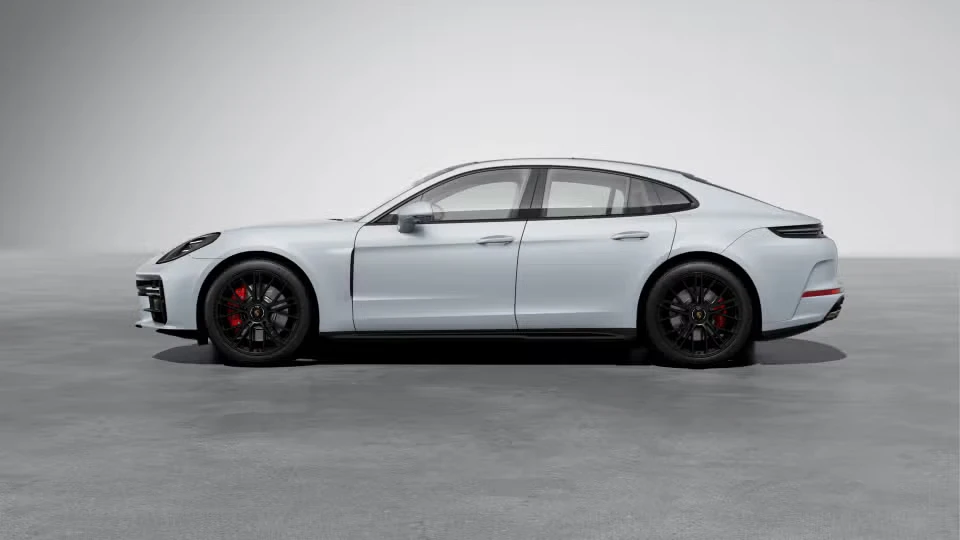 2026 Porsche Panamera - Image 11 of 31