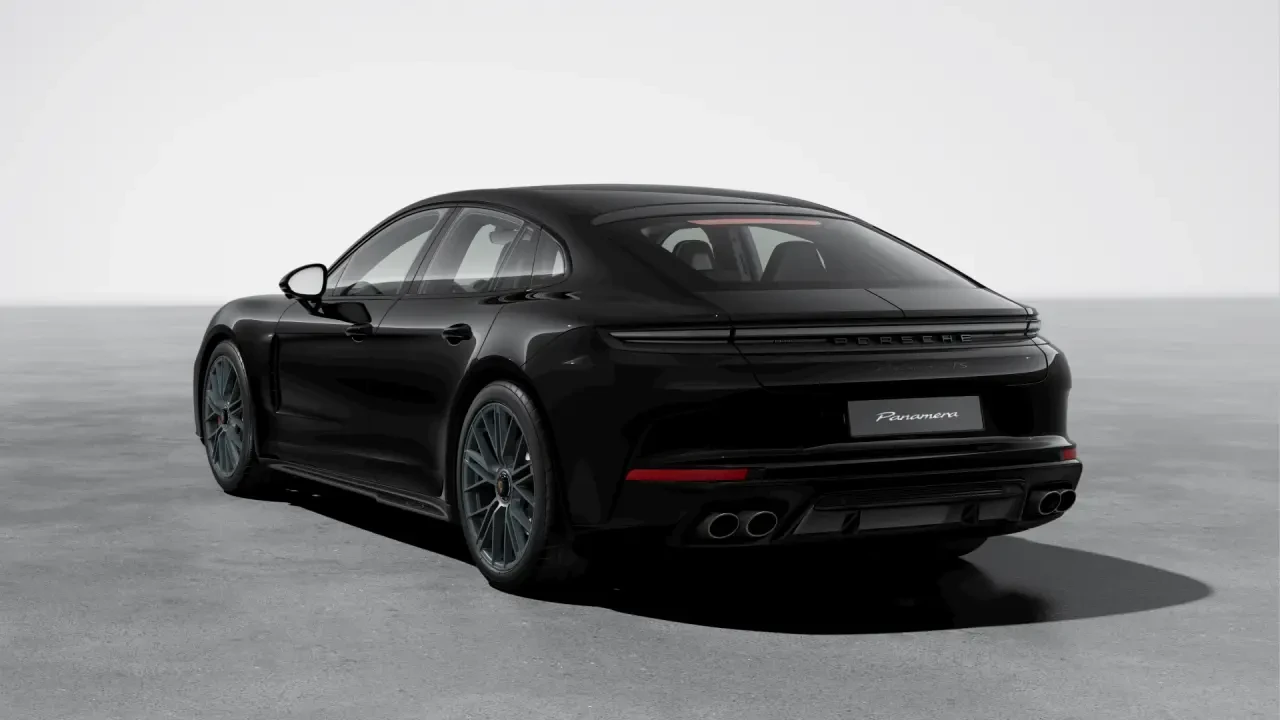 2026 Porsche Panamera - Image 24 of 31