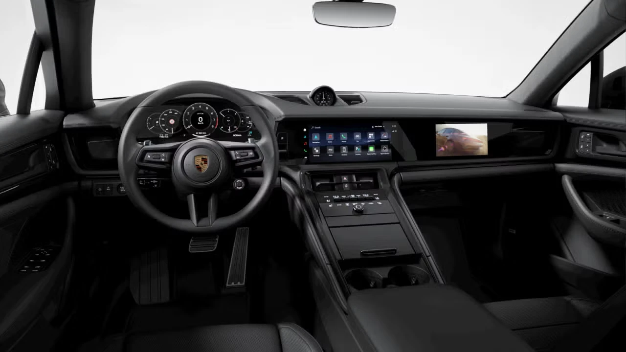 2026 Porsche Panamera - Image 28 of 31