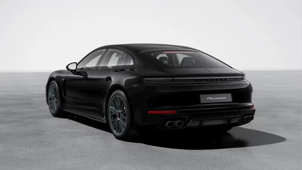 2026 Porsche Panamera - Image 19 of 31