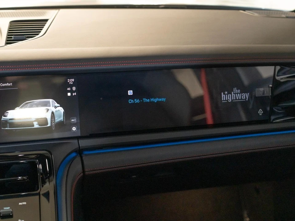 2026 Porsche 976 Panamera - Image 26 of 29