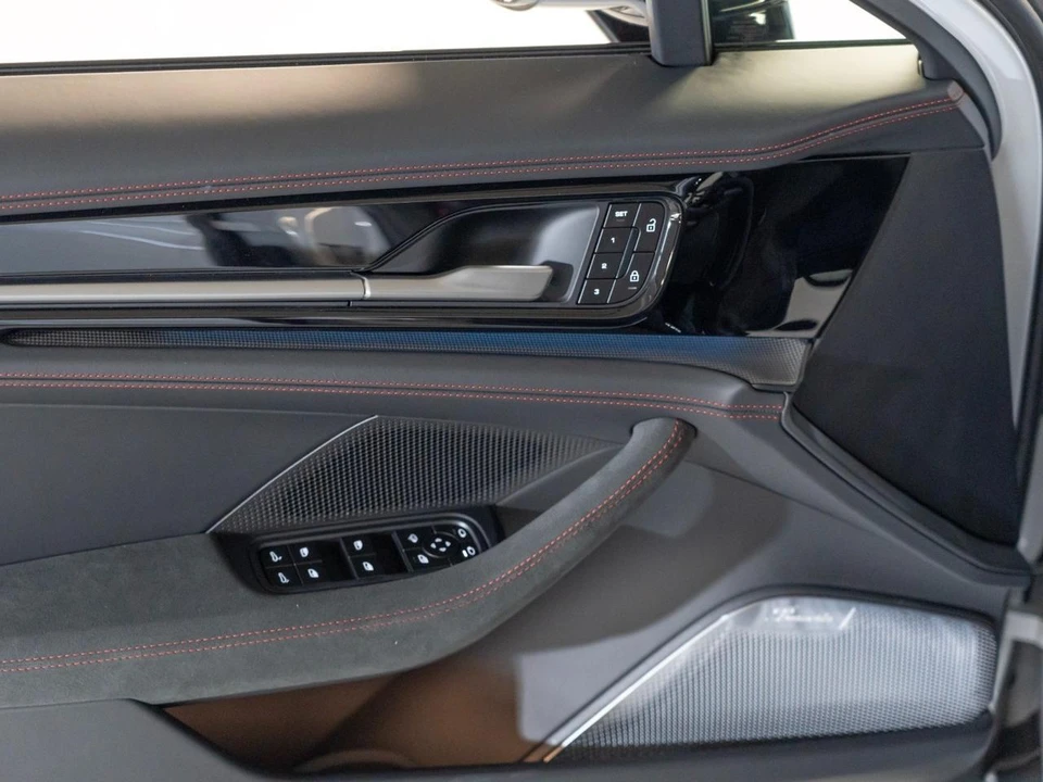 2026 Porsche 976 Panamera - Image 17 of 29