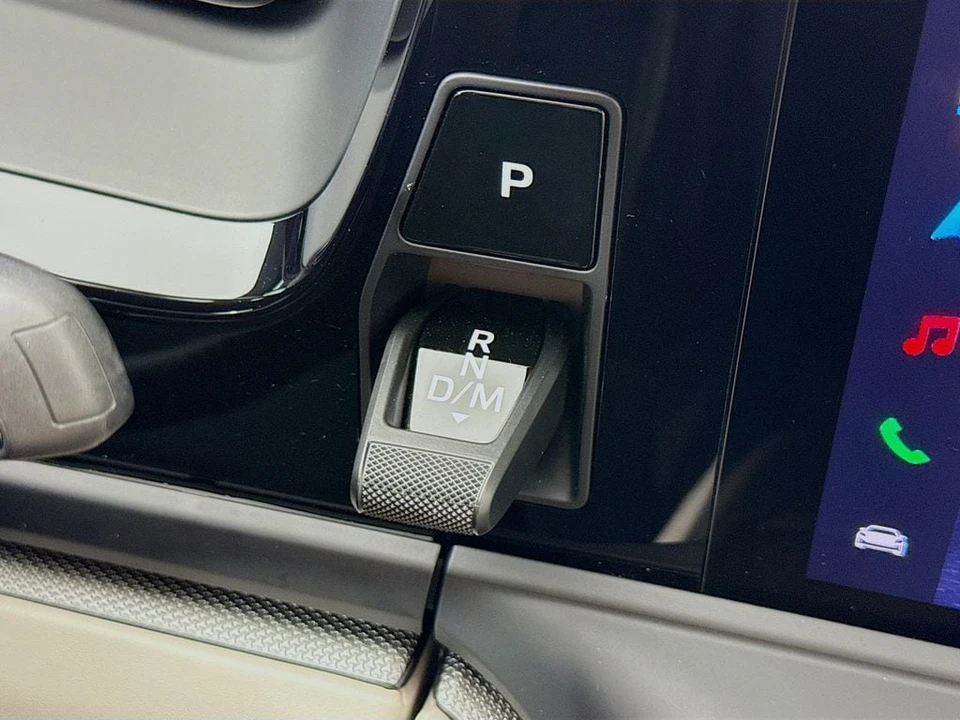 2026 Porsche 976 Panamera - Image 23 of 31