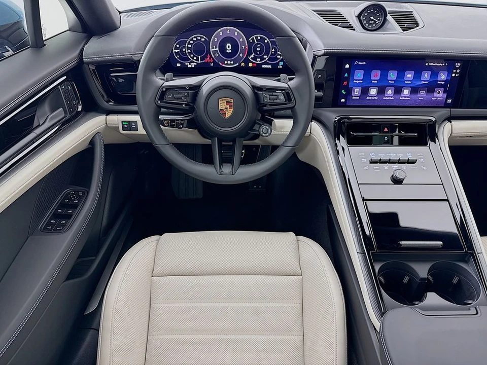 2026 Porsche 976 Panamera - Image 27 of 31