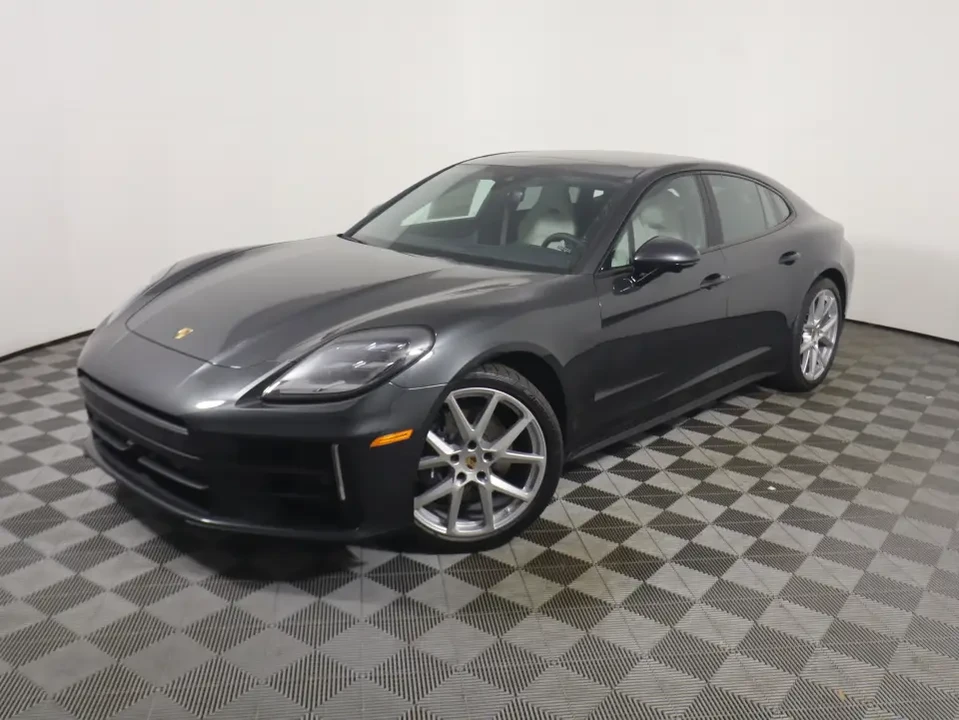 2026 Porsche 976 Panamera - Image 9 of 12