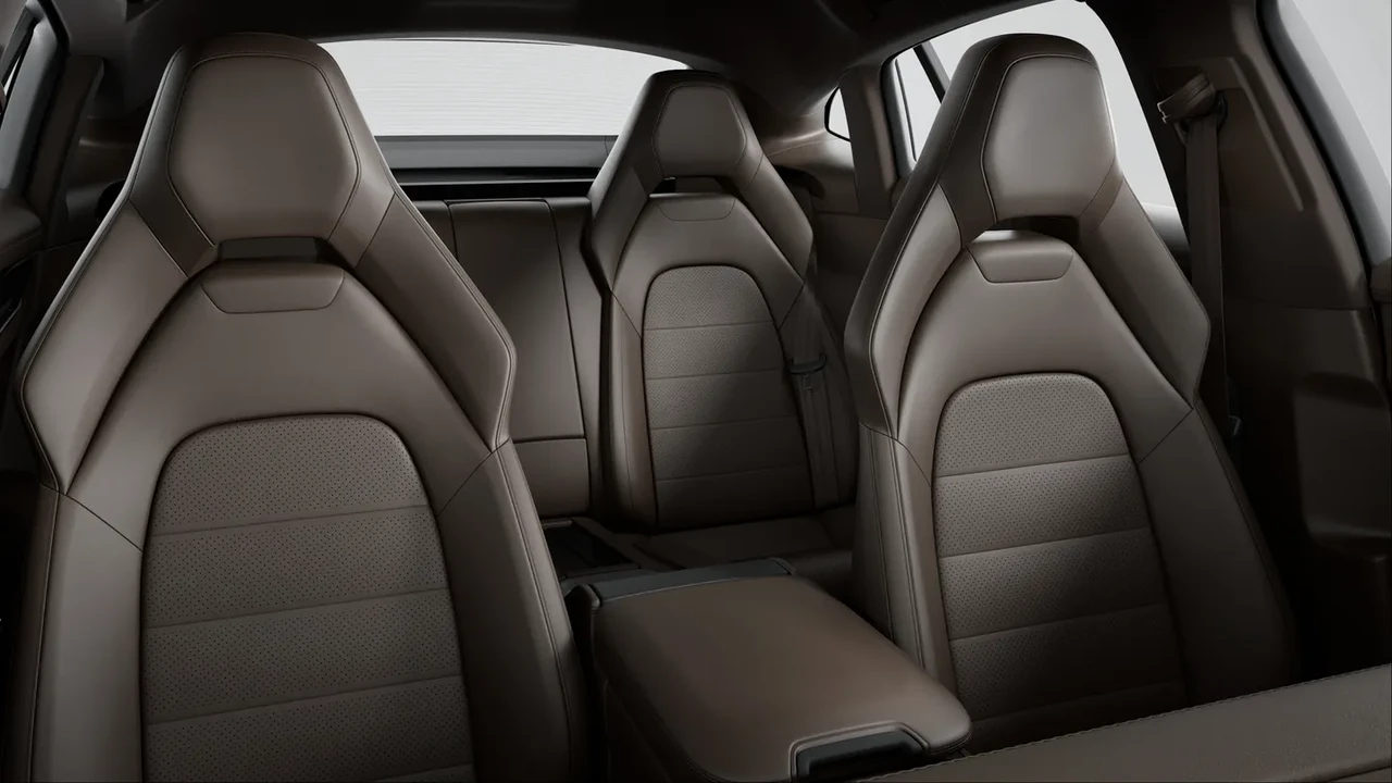 2026 Porsche 976 Panamera - Image 6 of 7