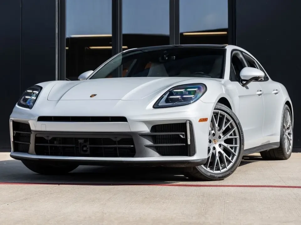 2026 Porsche 976 Panamera - Image 10 of 12