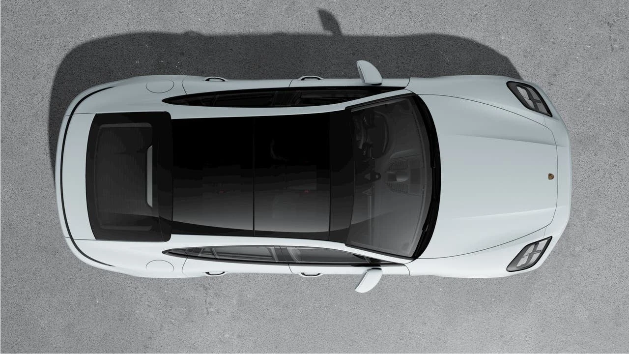 2026 Porsche 976 Panamera - Image 4 of 10